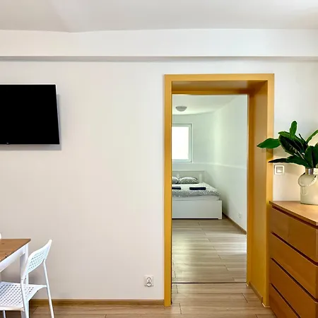 Mieszkanie Przy Plazy Apartment