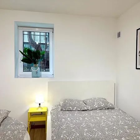 Mieszkanie Przy Plazy Apartment *